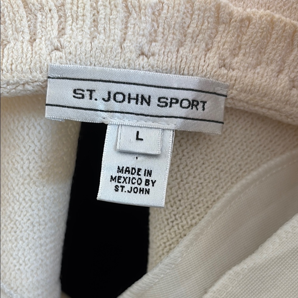 St. John Cream Zipper Wool Cardigan with Cable Knit Design - Picture 13 of 13